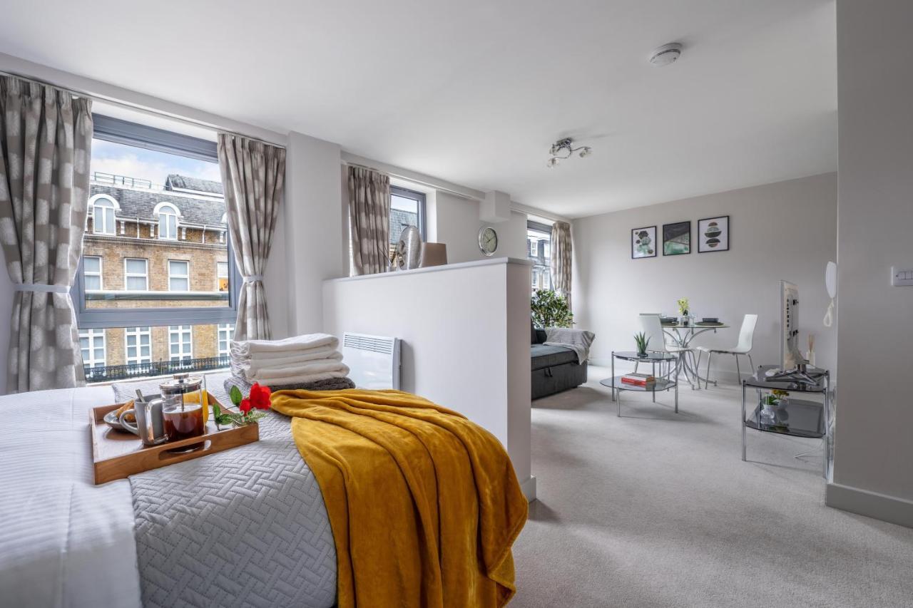 Windsor Luxury Studio Apartment Екстериор снимка